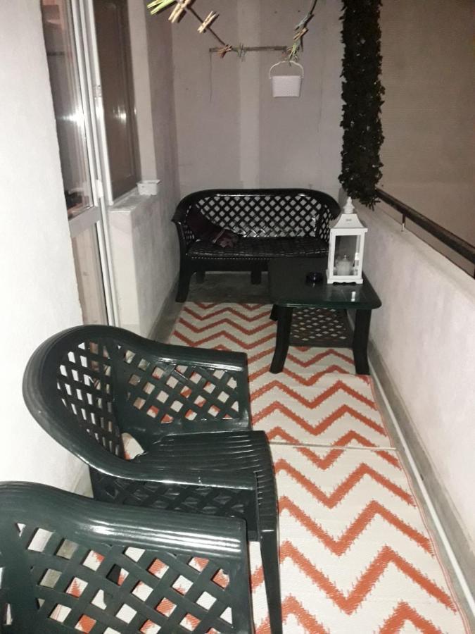 Hellen'S Ultracentral Apartament 布泽乌 外观 照片