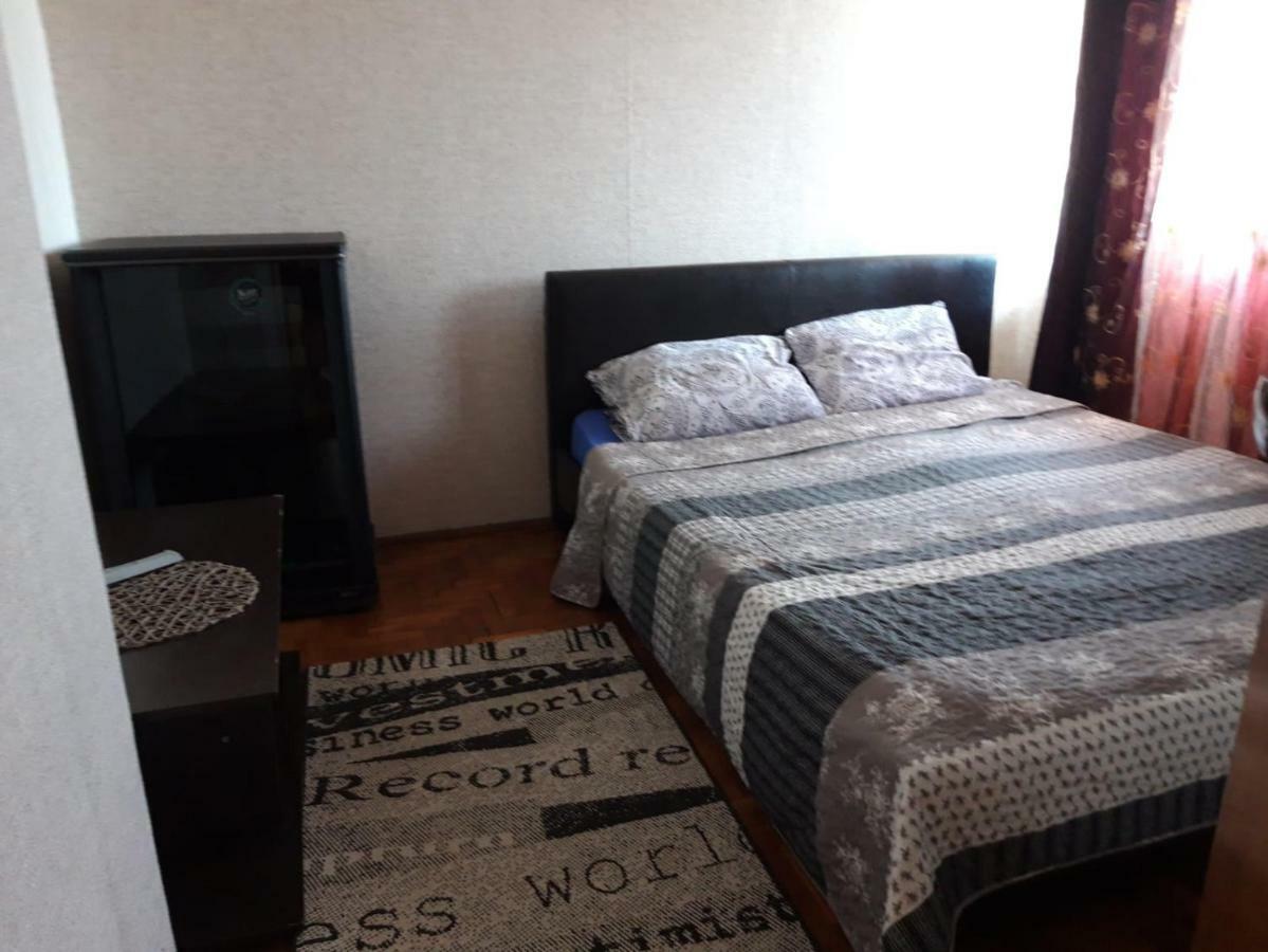 Hellen'S Ultracentral Apartament 布泽乌 外观 照片